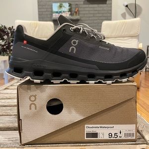 ON Running Cloudvista Waterproof size 9.5 New in Box